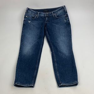 Silver Jeans Suki Skinny Crop Size 33 Stretchy Medium wash denim distressed